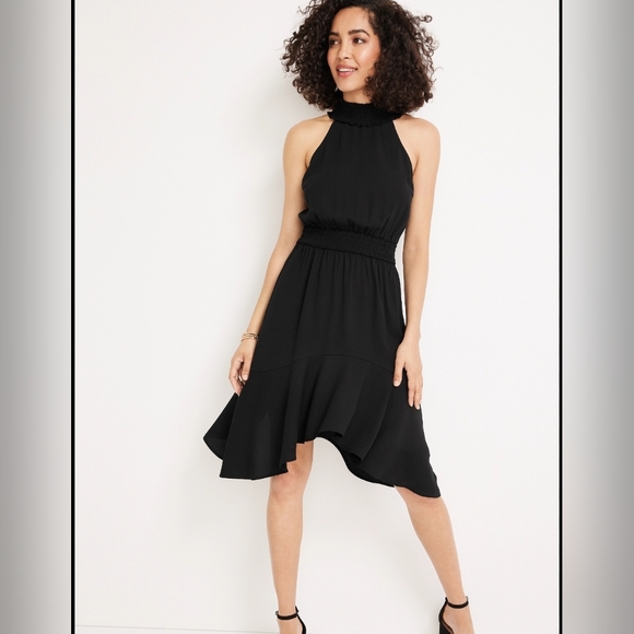 Maurices Dresses & Skirts - NWT Maurices Plus Size Smocked Mock Neck Dress